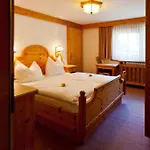 Bio-bauernhof Grundlehnerhof Landhaus Ramsau am Dachstein