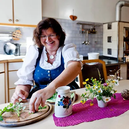 Landhaus Bio-bauernhof Grundlehnerhof Ramsau am Dachstein